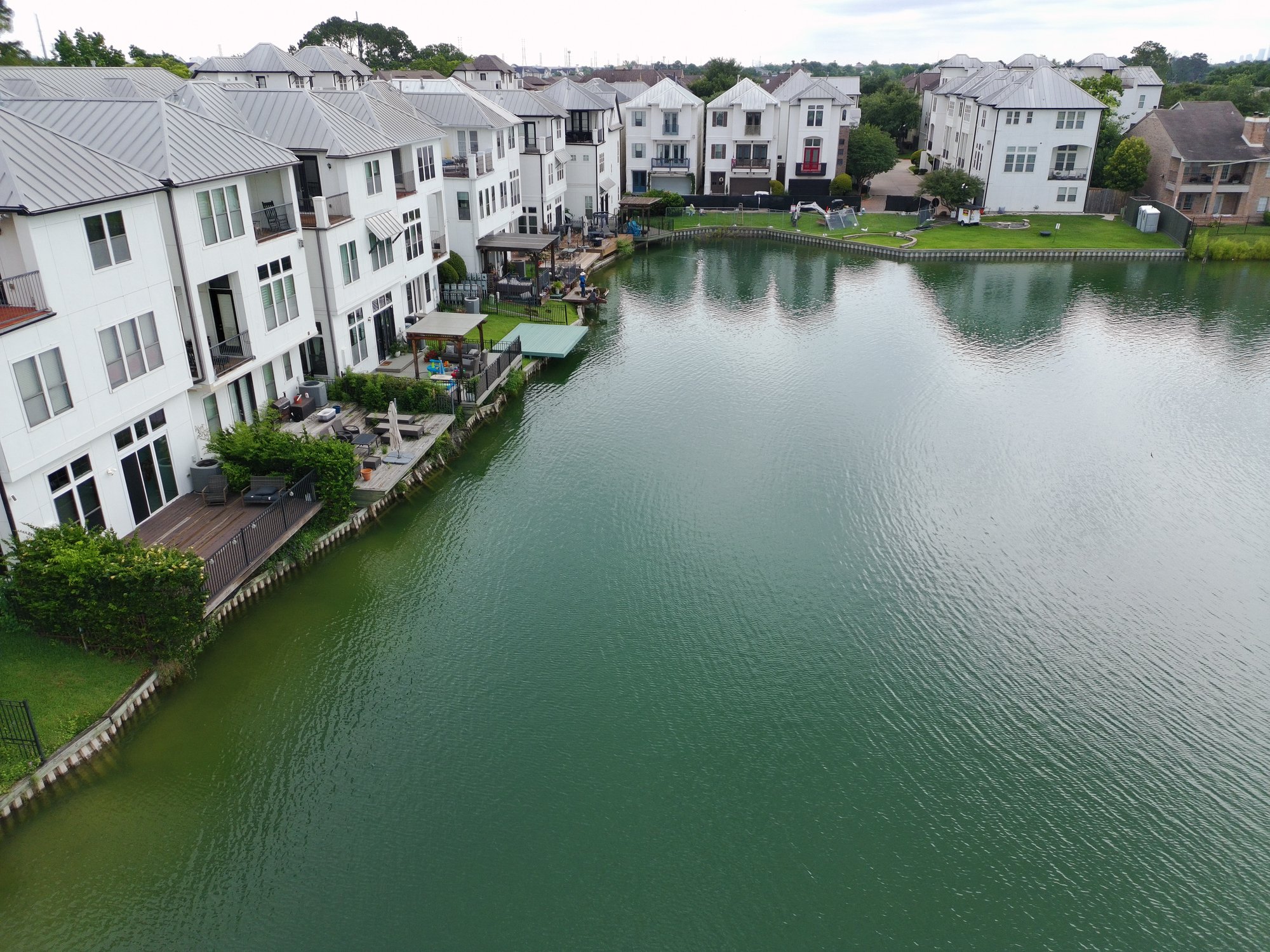 New engineered bulkhead and decking built by Jordan Marine Construction for the Hillshire Lakes POA in Houston